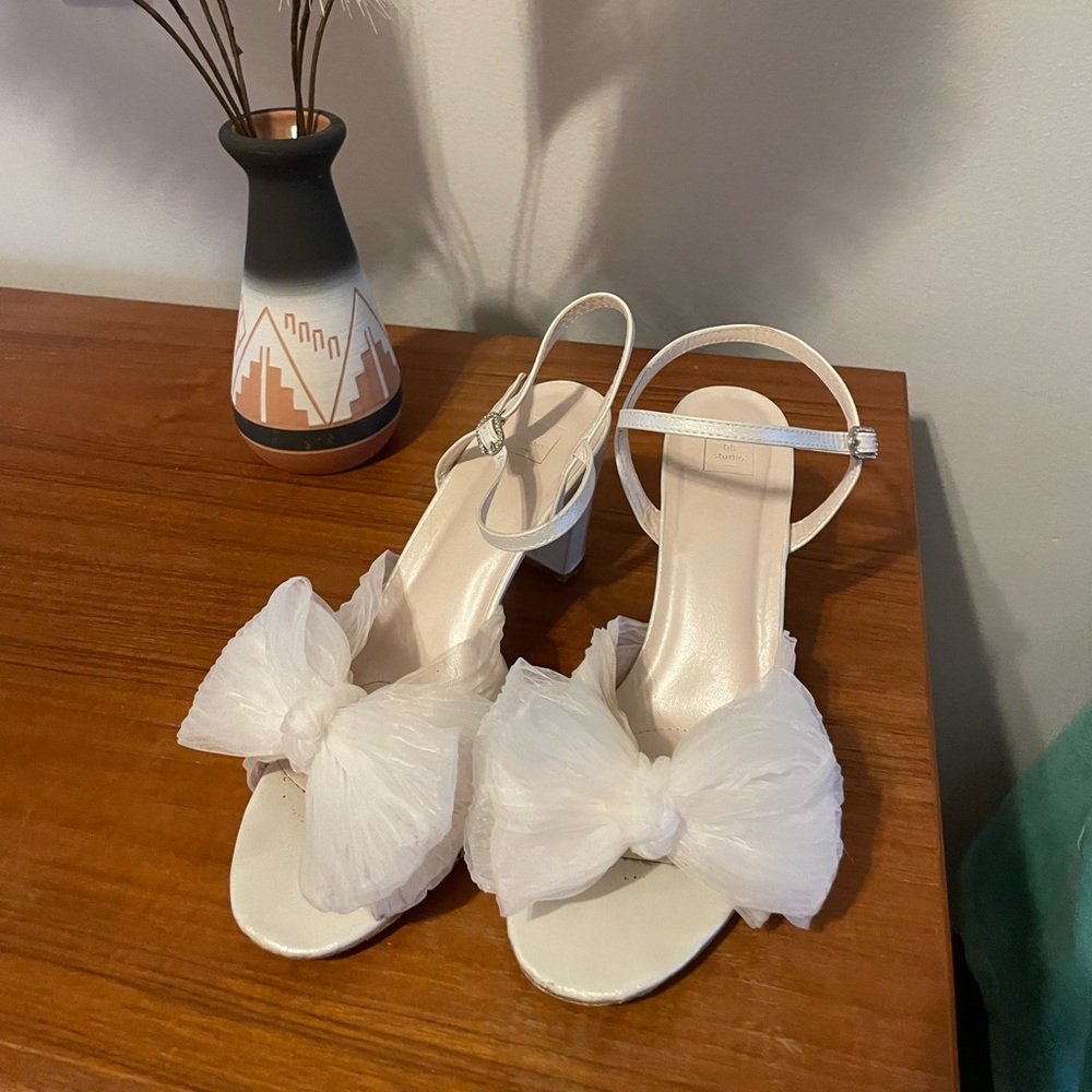 Pleated Chiffon Bow Mid-Heel Sandals